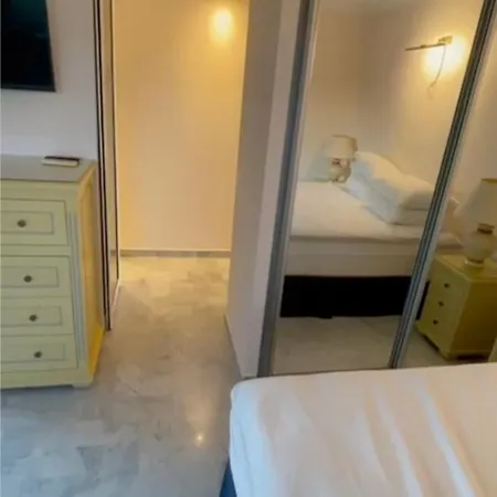 100 M2 Penthouse With 2 Suites, 80 M2 Terrace *